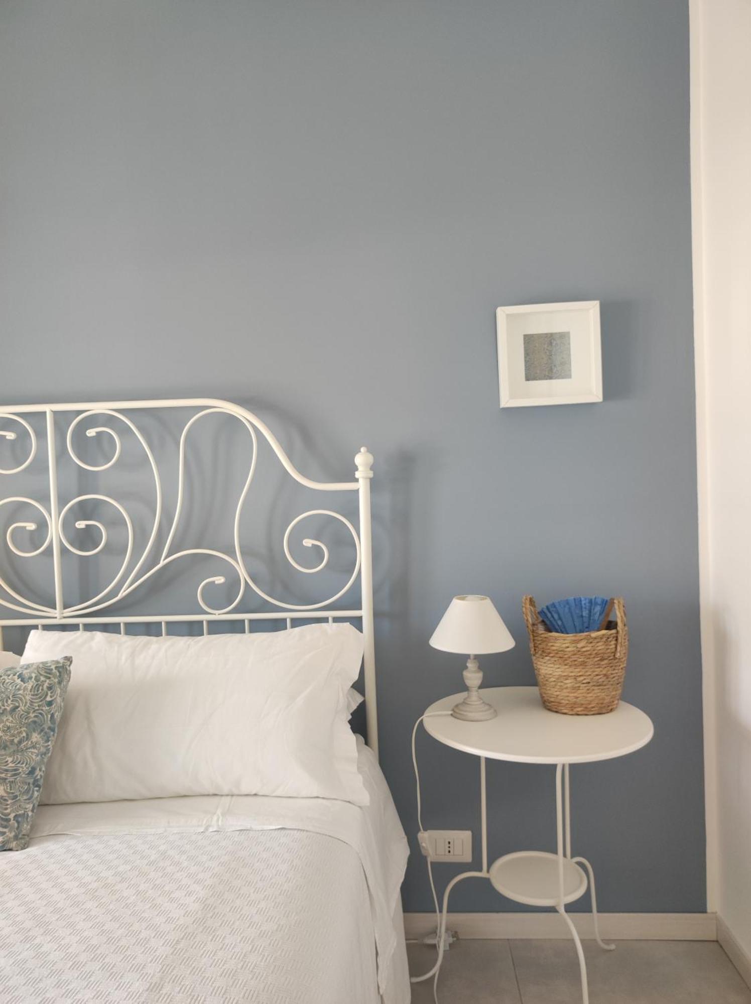 Appartamenti Vacanze Villa Meo Villafranca Tirrena Habitación foto